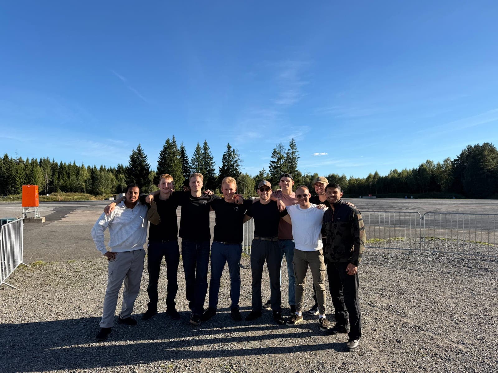 Burnout Motors-teamet på testdagen